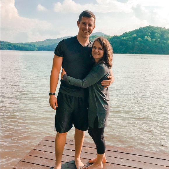 Meet your Posher, Cara - Picture 1 of 1